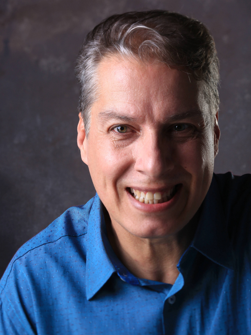 #FrancoRovedo #CulturaEmRevista #LionsClubeCuritibaBatel #Biografia #Cultura #História #Aviação #Paraquedismo #Literatura #ComputaçãoGráfica #Design #Editor #Escritor #Romances #Tradução #Superagui #Curitiba #Paranaguá #IlhaDoMel #UFPR #Empreendedorismo #Audiovisual #TVGazeta #Tecnodata #Livro #Leitura #PesquisaHistórica #PedroÁlvaresCabral #ProduçãoEditorial #Arte #Lions